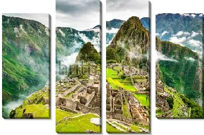 Руины древнего города империи инков Мачу-Пикчу в Перу