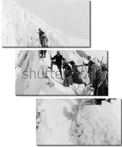 Модульная картина Группа мужчин и женщин совершает восхождение на вершину заснеженной скалы в Национальном парке штата Вашингтон (фото 1915 года)