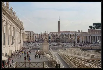 Картина Туристы на улицах и площади Ватикана в Риме
