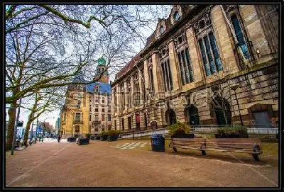 Картина Вид на дворец городской ратуши Ван Роттердам в красивом и историческом центре Роттердама