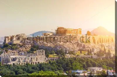 Панорама древнего города в Афинах с Храмом Парфенона на Акрополе