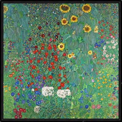 Сад с подсолнухами