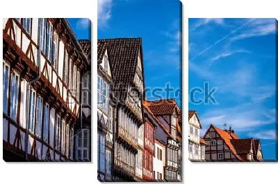 Красивые бревенчатые дома в историческом центре Ганновера 