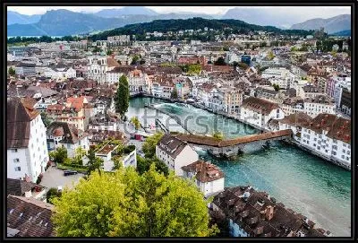 Картина Красивая панорама исторической части Люцерна с высоты птичьего полёта