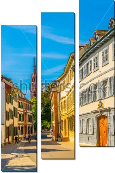 Модульная картина Красивые уютные улицы в Старом городе Базеля в солнечный день