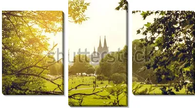 Модульная картина Летний пейзаж Кёльна с видом на башни Кёльнского собора из Центрального парка