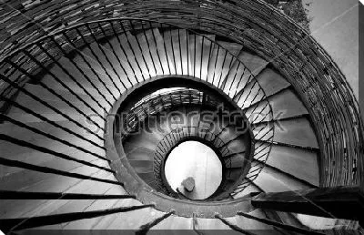 Спираль Фибоначчи в архитектуре винтовой лестницы