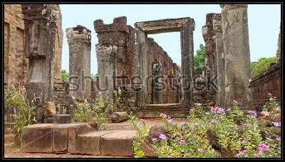 Фрагмент древнего священного храма Ангкор-Ват в Камбодже