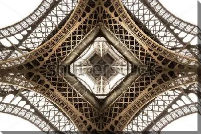 Ромбовидная архитектурная структура Эйфелевой башни - вид снизу