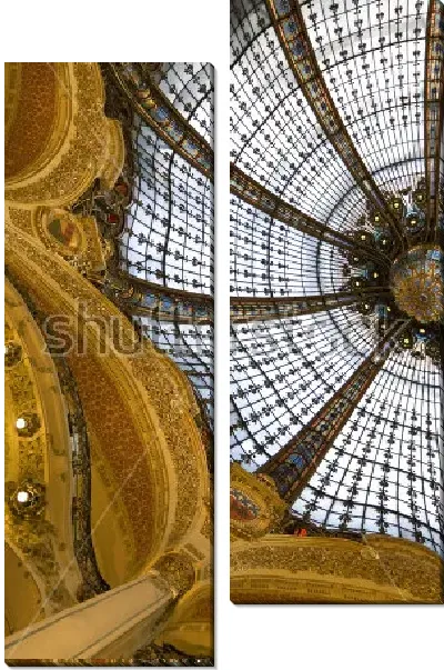 Модульная картина Фрагмент витражного купола в виде солнца с расходящимися лучами на золотых арочных перекрытиях - в стиле арт-деко