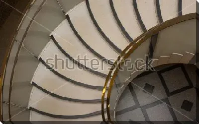 Картина маслом Фрагмент винтовой лестницы в стиле арт-деко на фоне мозаики с ромбами и квадратами 