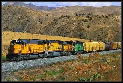 Товарный поезд