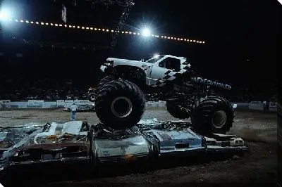 Постер Гоночный автомобиль №15