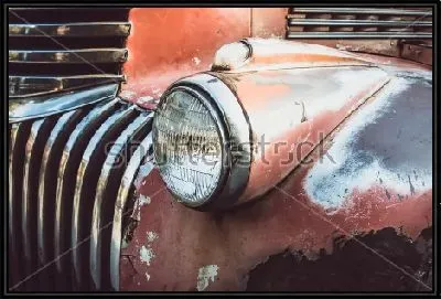 Картина Фара старого ржавого автомобиля крупным планом