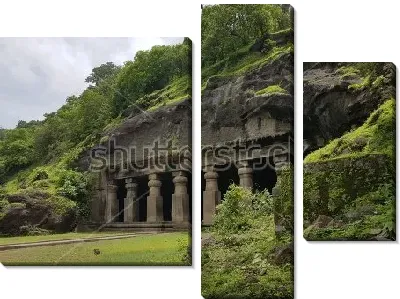 Модульная картина Изумительно красивый вид на вход в скульптурные пещеры на острове Элефанта (Мумбаи, Индия)