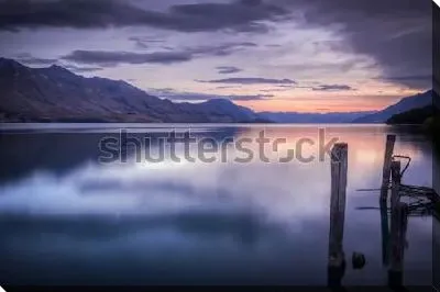 Картина маслом Красивый закат на озере Вакатипу (Новая Зеландия)