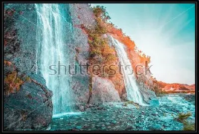 Картина Завораживающие водопады рядом с ледником Франца-Иосифа на Южном Острове Новой Зеландии