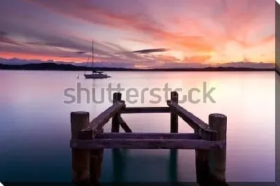 Постер Невероятной красоты рассвет над озером