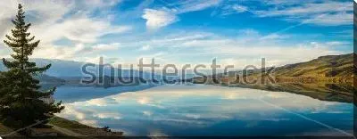 Постер Великолепная панорама озера Данстан на Южном острове Новой Зеландии