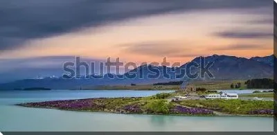 Картина маслом Весенний пейзаж с видом на церковь Доброго Пастыря на озере Текапо и горные хребты (Южный остров, Новая Зеландия)