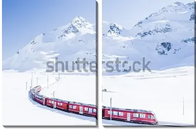 Модульная картина Чудесный зимний пейзаж с красным поездом, мчащимся по заснеженной долине в швейцарских Альпах