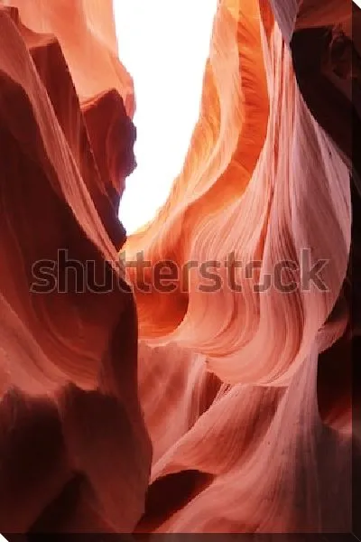 Постер Фантастические природные формы и цвет скал из песчаника в Каньоне Антилопы (США, штат Аризона) №2