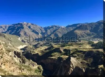 Панорама Каньона Колка, одного из глубочайших каньонов мира (Перу)