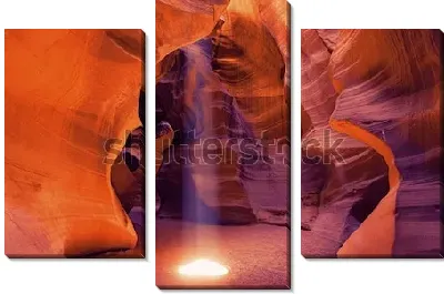 Модульная картина Луч солнца в удивительной природной пещере Каньона Антилопы (США, штат Аризона)