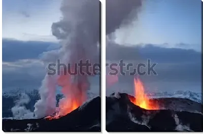 Модульная картина Завораживающее извержение вулкана Эйяфьятлайокудль с клубами выходящего пара и дыма (Исландия)