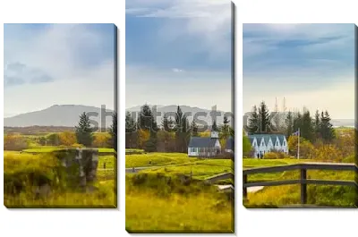 Модульная картина Осенний пейзаж живописной долины и маленькой деревушки в Национальном парке Тингведлир в Исландии