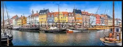 Картина Красивый панорамный вид на порт Нюхавн в Копенгагене (Дания)