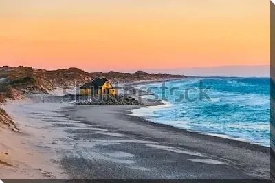 Постер Удивительный закат на пляже Скагена, самого северного города Дании 