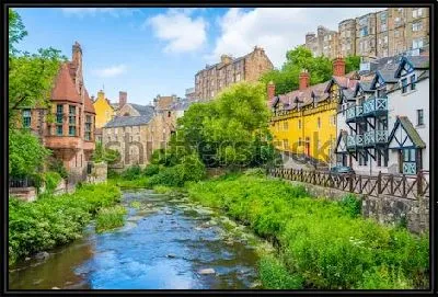 Картина Дин-Виллидж - один из самых живописных районов Эдинбурга (Шотландия)