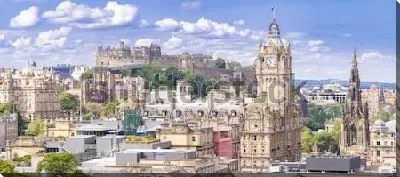 Постер Великолепная панорама Эдинбурга в солнечный день с видом на Эдинбургский замок (Шотландия)