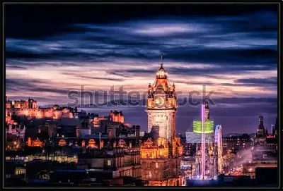 Картина Прекрасный ночной Эдинбург в красивом освещении (Шотландия)