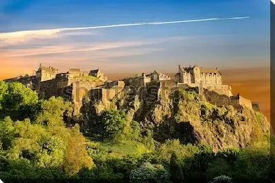 Эдинбургский замок на закате (Эдинбург, Шотландия)