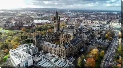 Постер Панорама Глазго с видом на здание Университета