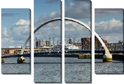 Модульная картина Знаменитый дугообразный мост на реке Клайд в Глазго