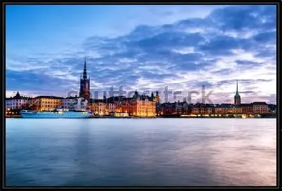 Вечерняя панорама Стокгольма с видом на дворцы Старого города (Швеция)