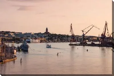 Постер Красивая вечерняя панорама порта Гётеборга (Швеция)