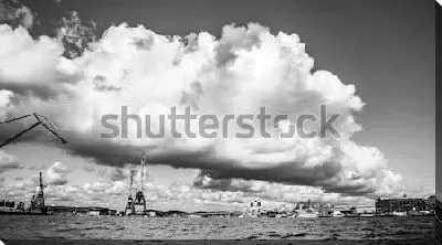 Постер Красивые облака над гаванью Гётеборга