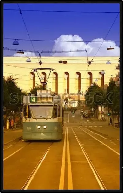Картина Традиционный трамвай на улицах Гётеборга (Швеция)