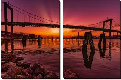 Модульная картина Великолепный яркий закат над мостом Гётеборга (Швеция)