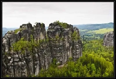 Картина Великолепная панорама с вершинами Эльбских песчаниковых гор (Чехия)