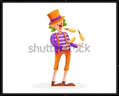 Смешной клоун в полосатом костюме и цилиндре жонглирует булавами