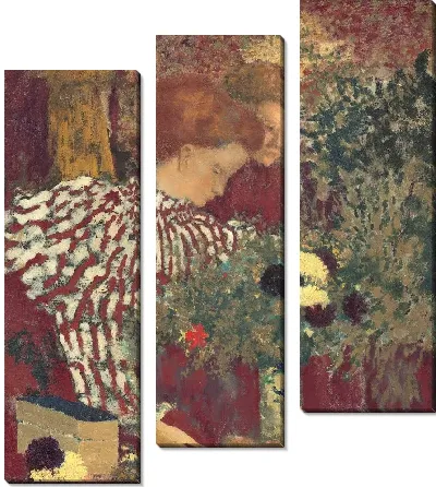 Женщина в полосатом платье