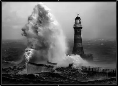 Маяк и шторм