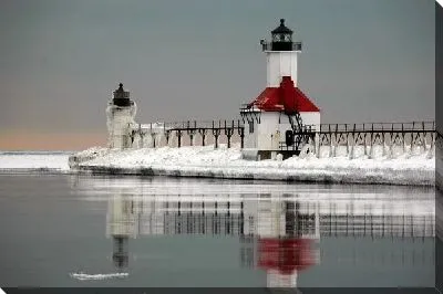 Постер Маяк зимой