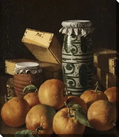 Натюрморт с апельсинами, банками и коробками конфет