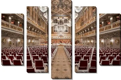 Вид Большого Зала